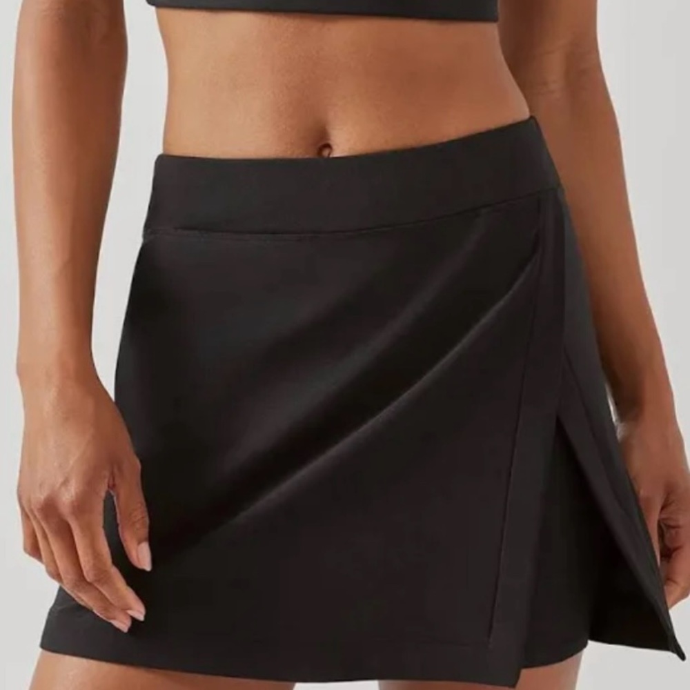 Outdoor Voices Black court skort  Wrap Athletic Shorts